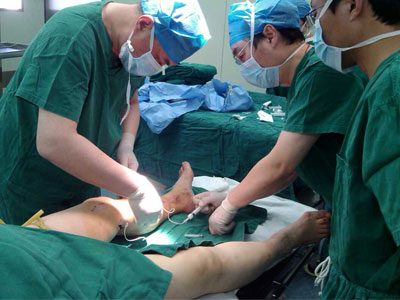 ���ﾲ������